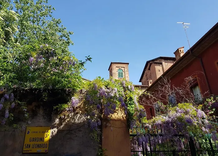 San Leonardo House Appartement Bologne