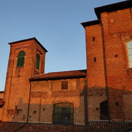 San Leonardo House